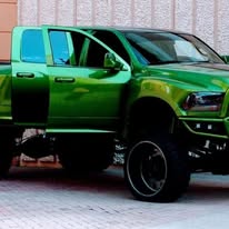 Green Ram, door open